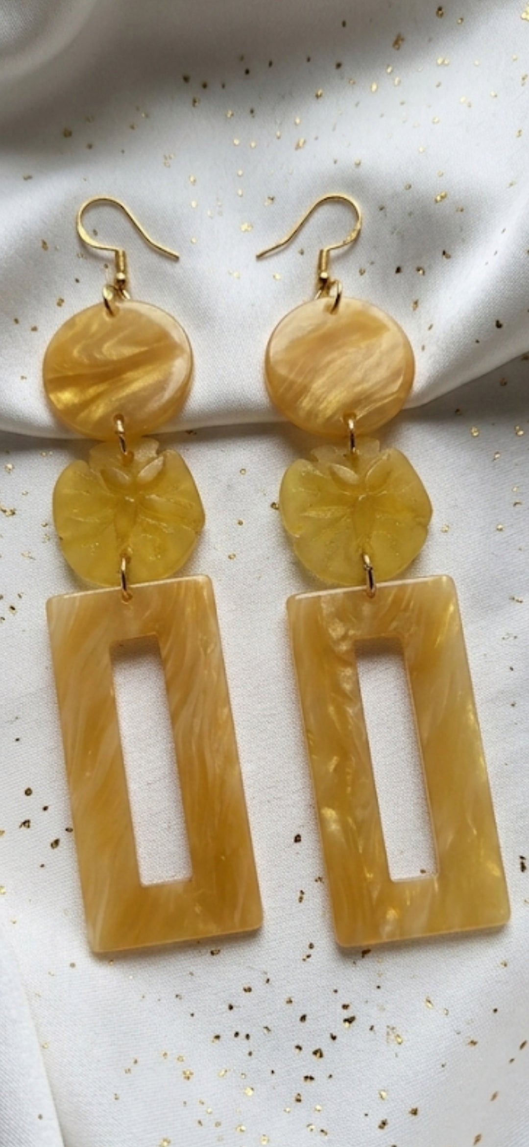 Sunshine Minimal Drop Earrings