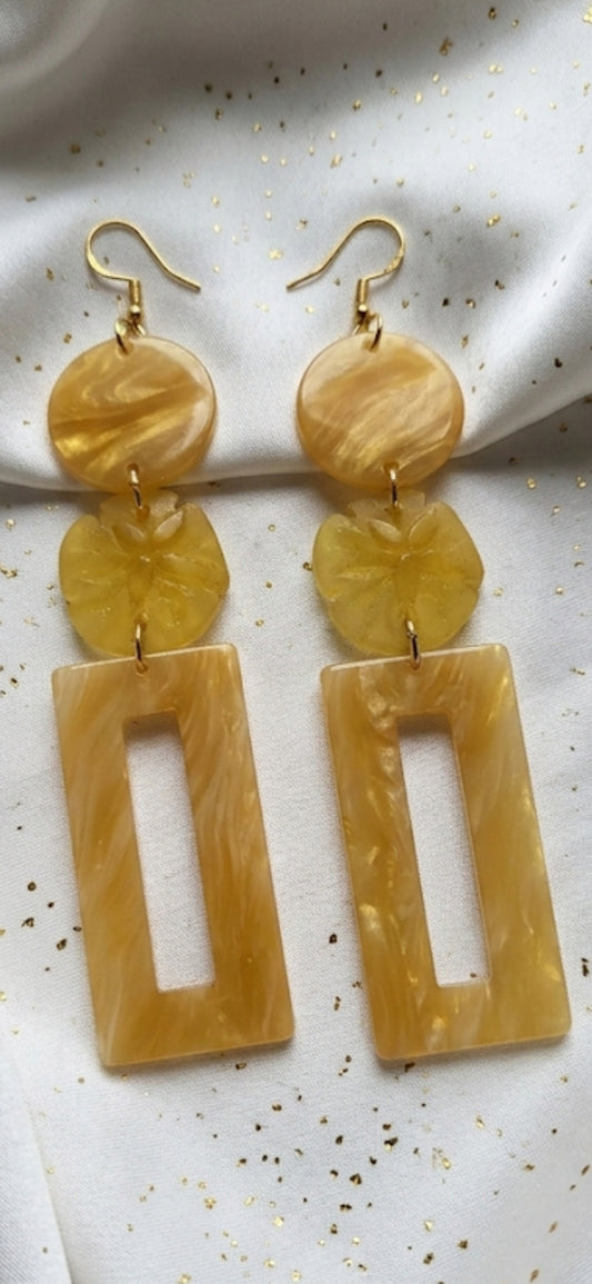Sunshine Minimal Drop Earrings